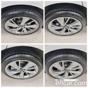 Genesis GV70 2.5T Бензин 2WD 2025 года из Южной Кореи