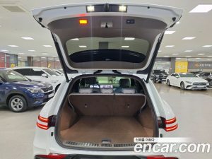 Genesis GV70 2.5T Бензин 2WD 2025 года из Южной Кореи