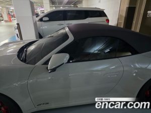 Porsche 911 CARRERA 4 GTS Cabriolet 2023 года из Южной Кореи