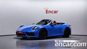 Porsche 911 CARRERA 4 GTS Cabriolet 2023 года из Южной Кореи