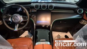 Mercedes-Benz GLC-Class GLC300 4MATIC Avantgarde 2025 года из Южной Кореи
