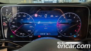 Mercedes-Benz GLC-Class GLC300 4MATIC Avantgarde 2025 года из Южной Кореи