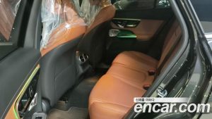 Mercedes-Benz GLC-Class GLC300 4MATIC Avantgarde 2025 года из Южной Кореи