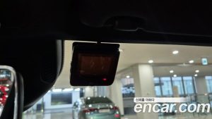 Mercedes-Benz GLC-Class GLC300 4MATIC Avantgarde 2025 года из Южной Кореи