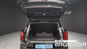 Mini Countryman E CLASSIC 2025 года из Южной Кореи