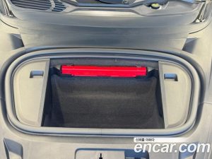 Porsche Taycan Base 2024 года из Южной Кореи