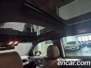 Mercedes-Benz EQB EQB300 4MATIC AMG LINE 2025 года из Южной Кореи