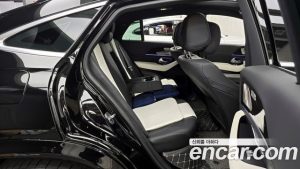 Mercedes-Benz GLE-Class GLE400d 4MATIC Coupe 2023 года из Южной Кореи