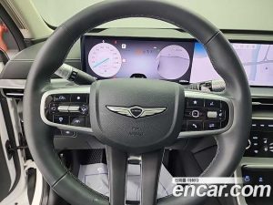 Genesis GV80 2.5T Бензин AWD 2024 года из Южной Кореи