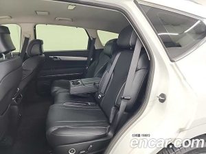 Genesis GV80 2.5T Бензин AWD 2024 года из Южной Кореи