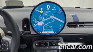 Mini Cooper Favoured 2025 года из Южной Кореи