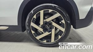 Mini Countryman ALL4 Favoured 2024 года из Южной Кореи