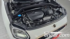 Mini Countryman ALL4 Favoured 2024 года из Южной Кореи