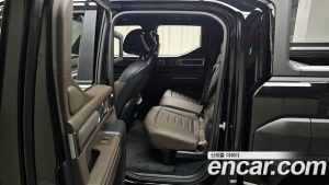 Kia Tasman 2.5T Бензин 4WD 2026 года из Южной Кореи