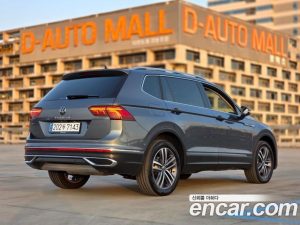Volkswagen Tiguan 2.0 TSI Prestige 2023 года из Южной Кореи