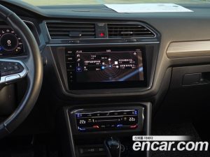 Volkswagen Tiguan 2.0 TSI Prestige 2023 года из Южной Кореи