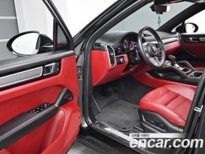 Porsche Cayenne 3.0 Coupe 2023 года из Южной Кореи