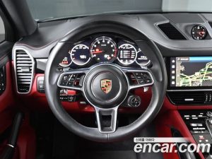 Porsche Cayenne 3.0 Coupe 2023 года из Южной Кореи