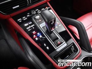 Porsche Cayenne 3.0 Coupe 2023 года из Южной Кореи