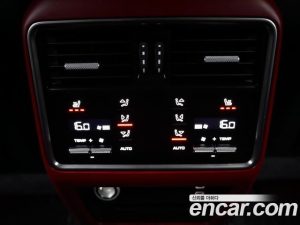 Porsche Cayenne 3.0 Coupe 2023 года из Южной Кореи