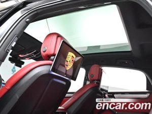 Porsche Cayenne 3.0 Coupe 2023 года из Южной Кореи