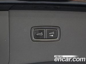 Porsche Cayenne 3.0 Coupe 2023 года из Южной Кореи