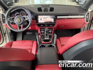 Porsche Cayenne 3.0 Coupe 2023 года из Южной Кореи