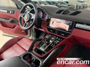 Porsche Cayenne 3.0 Coupe 2023 года из Южной Кореи