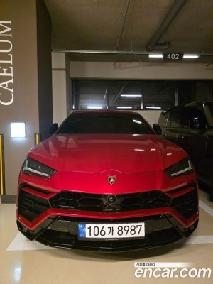 Lamborghini Urus 4.0 V8 2022 года из Южной Кореи