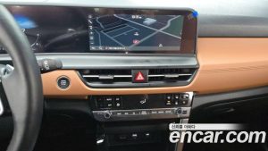 Kia Seltos Бензин 1.6 Turbo 4WD 2024 года из Южной Кореи