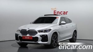 BMW X6 xDrive40i M Sport 2023 года из Южной Кореи