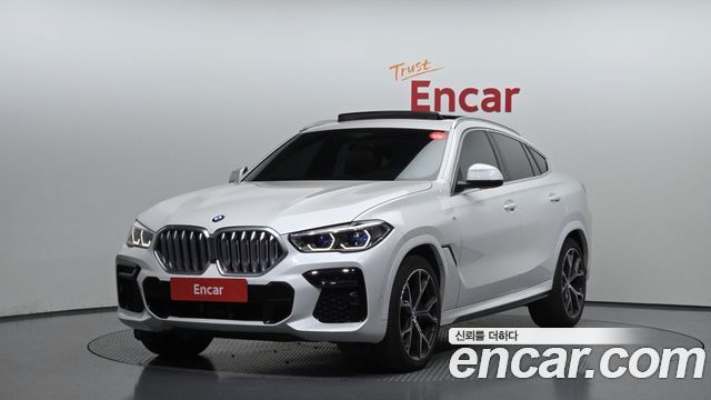 BMW X6 xDrive40i M Sport 2023 года из Кореи