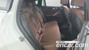 BMW X6 xDrive40i M Sport 2023 года из Южной Кореи