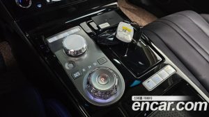 Genesis G80 Бензин 2.5 Turbo AWD 2025 года из Южной Кореи