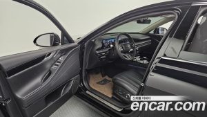 Genesis G80 Бензин 2.5 Turbo AWD 2025 года из Южной Кореи