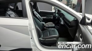 Hyundai Kona Бензин 1.6 Turbo 2WD 2024 года из Южной Кореи