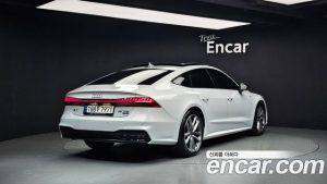 Audi A7 55 TFSI 4WD Premium 2023 года из Южной Кореи