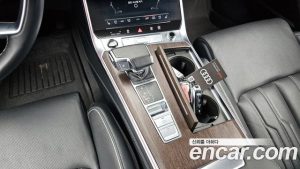 Audi A7 55 TFSI 4WD Premium 2023 года из Южной Кореи