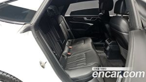 Audi A7 55 TFSI 4WD Premium 2023 года из Южной Кореи