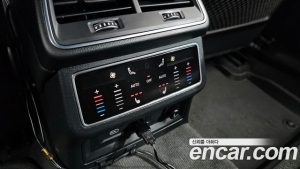 Audi A7 55 TFSI 4WD Premium 2023 года из Южной Кореи