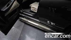 Genesis GV80 2.5T Бензин 2WD 2024 года из Южной Кореи