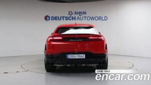 Lamborghini Urus 4.0 V8 SE 2025 года из Южной Кореи