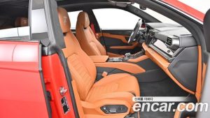 Lamborghini Urus 4.0 V8 SE 2025 года из Южной Кореи