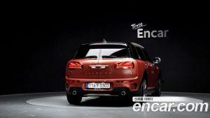 Mini Clubman MULTITONE Edition 2023 года из Южной Кореи