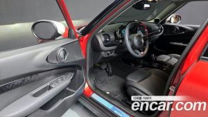 Mini Clubman MULTITONE Edition 2023 года из Южной Кореи