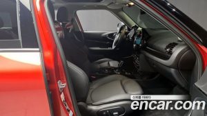 Mini Clubman MULTITONE Edition 2023 года из Южной Кореи