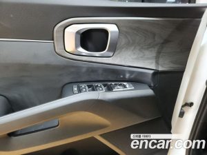 Kia Sorento Бензин 2.5T 2WD 2025 года из Южной Кореи