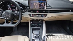 Audi A5 40 TFSI 4WD Sportback 2023 года из Южной Кореи