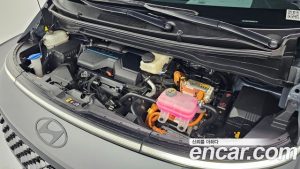 Hyundai Staria HEV 1.6 Lounge 9-Seater 2025 года из Южной Кореи