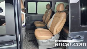 Hyundai Staria HEV 1.6 Lounge 9-Seater 2025 года из Южной Кореи
